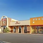 Ghala 3* غالاتوني