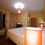 فندق Ghala غالاتوني