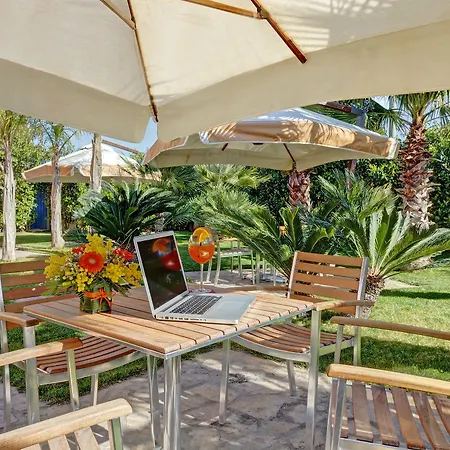 加拉酒店 加拉托内